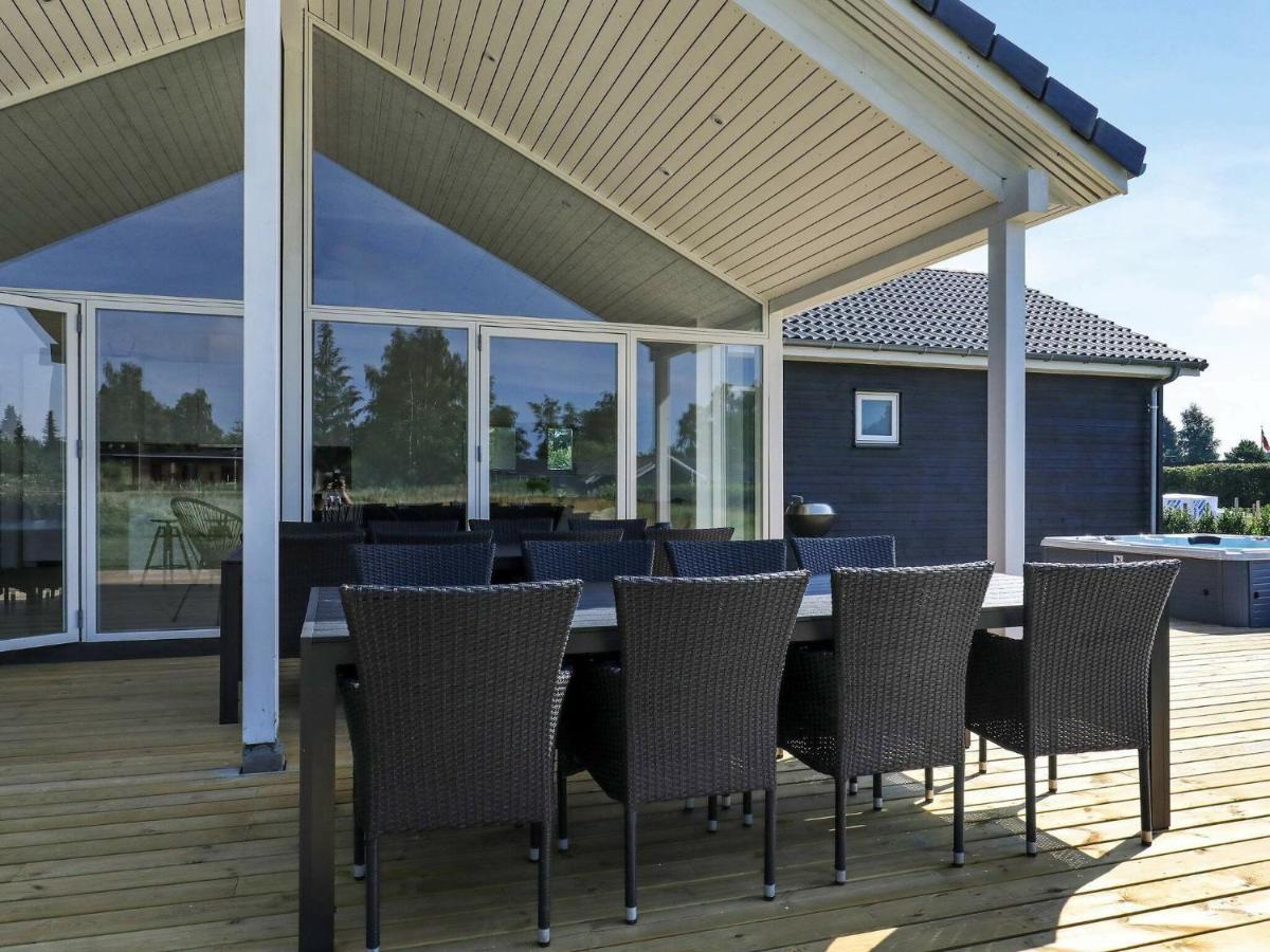 14 Person Holiday Home In V Ggerl Se Bøtø By Esterno foto