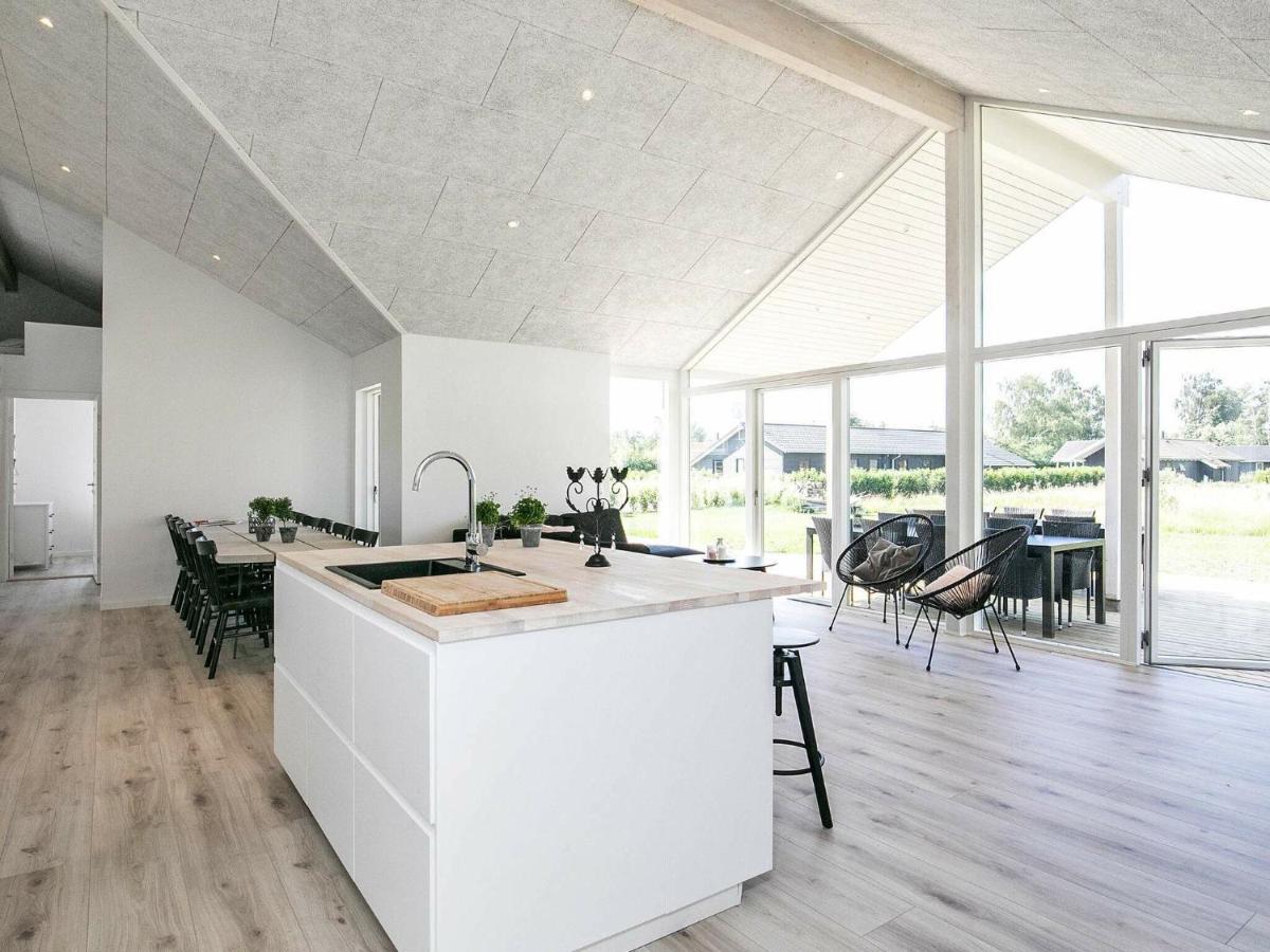 14 Person Holiday Home In V Ggerl Se Bøtø By Esterno foto