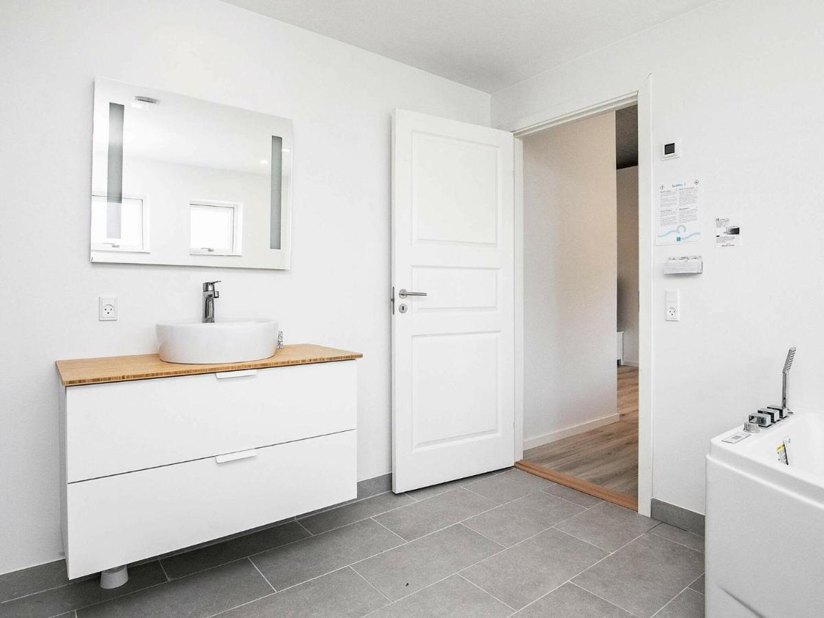 14 Person Holiday Home In V Ggerl Se Bøtø By Esterno foto