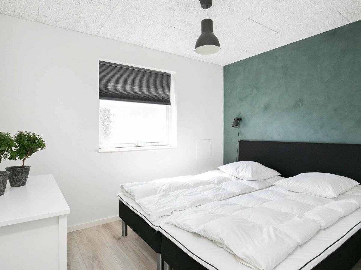 14 Person Holiday Home In V Ggerl Se Bøtø By Esterno foto