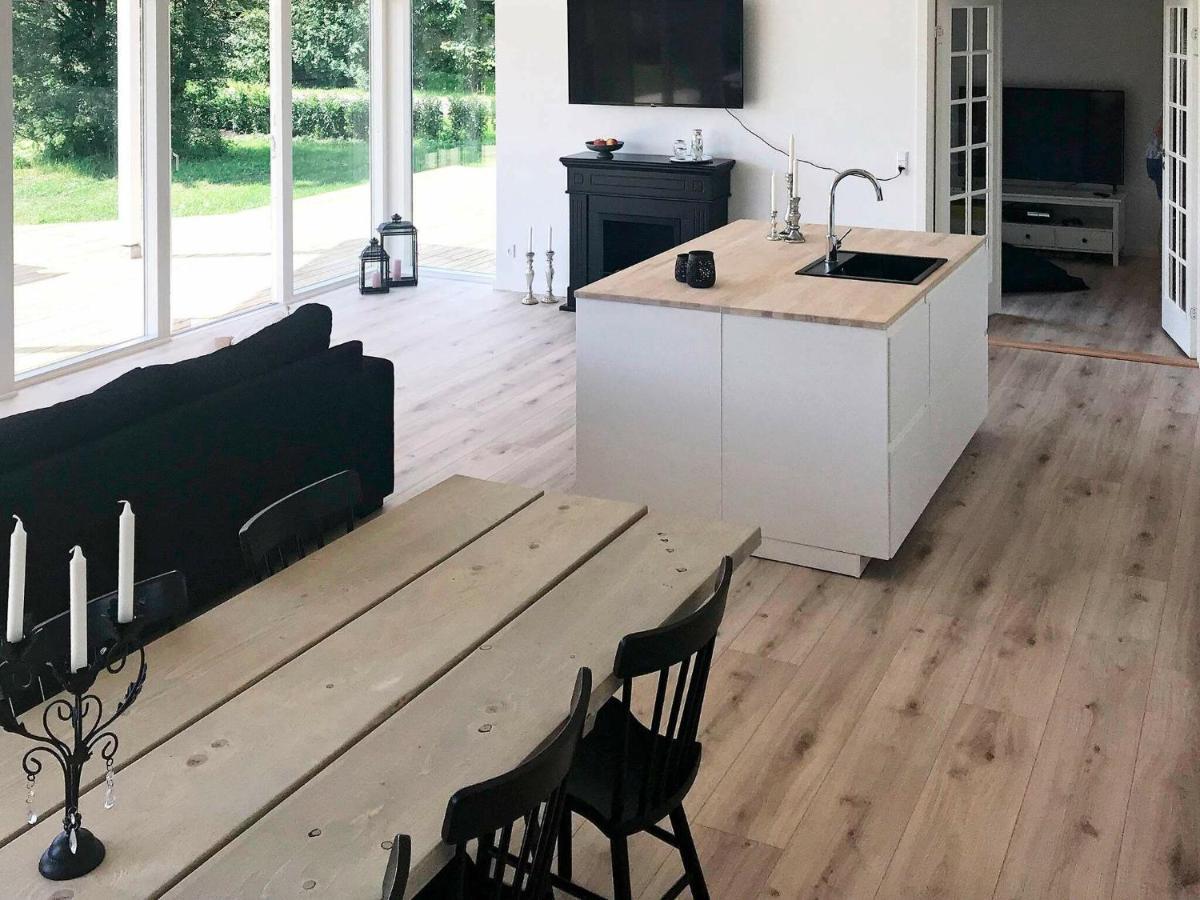 14 Person Holiday Home In V Ggerl Se Bøtø By Esterno foto