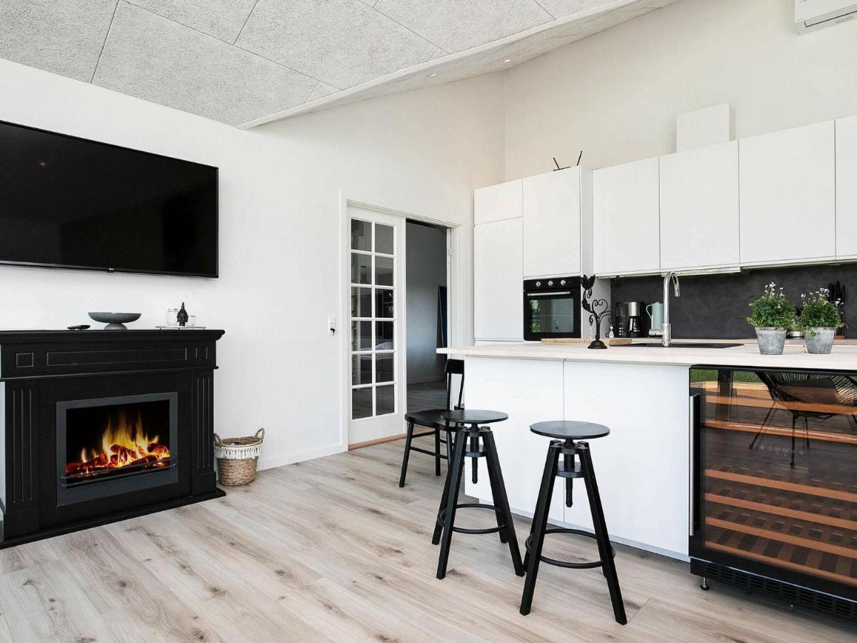 14 Person Holiday Home In V Ggerl Se Bøtø By Esterno foto